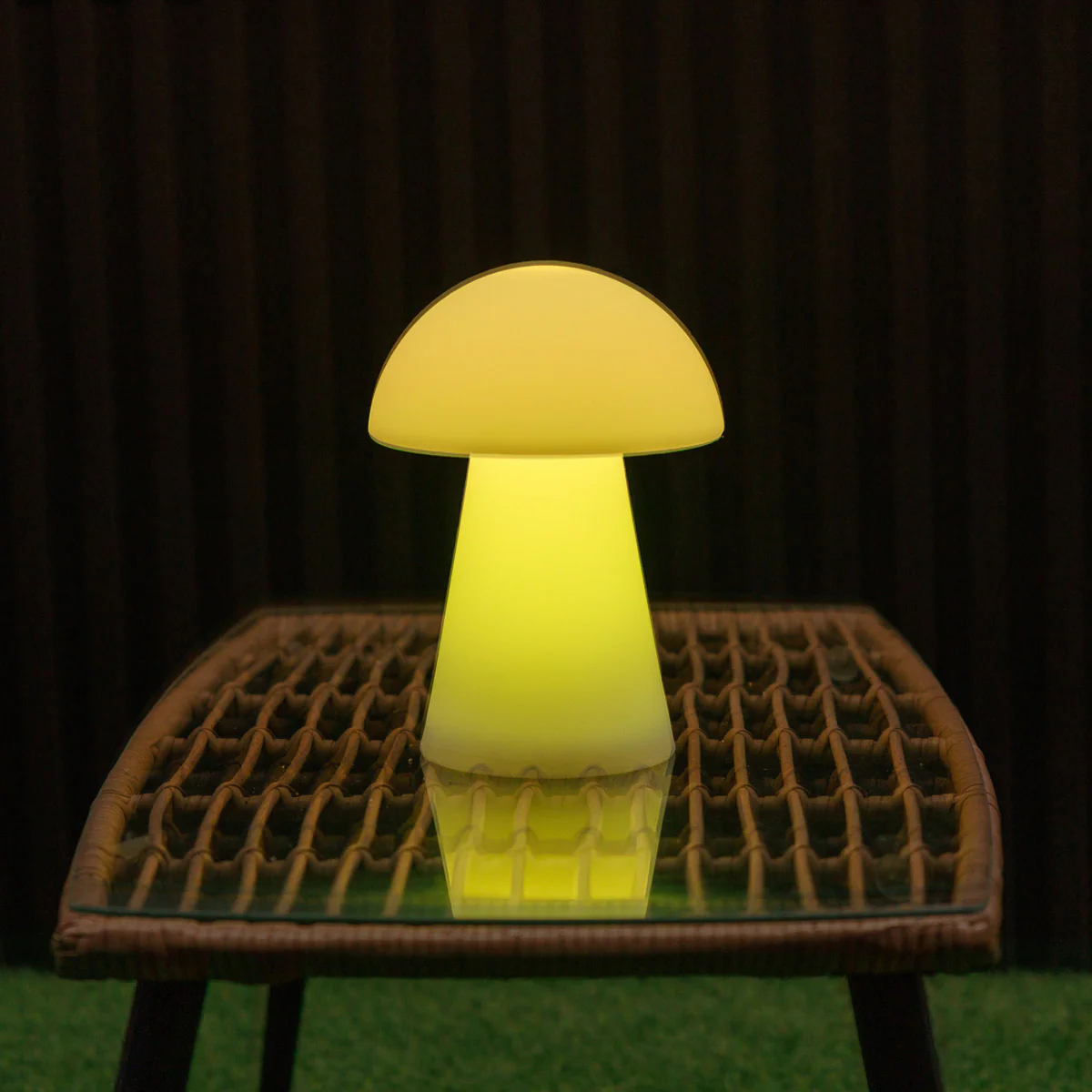 LÁMPARA DE MESA MAFALDA - Image 4
